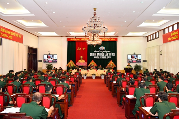 Xây dựng Cục Quân huấn vững mạnh toàn diện, mẫu mực tiêu biểu